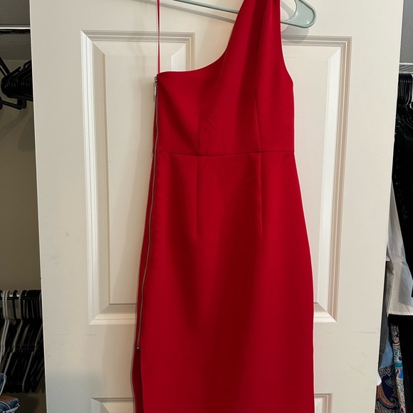 Express Vibrant Red One-Shoulder Dress - Picture 3 of 4